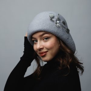 Шляпа женская " Бабочки"